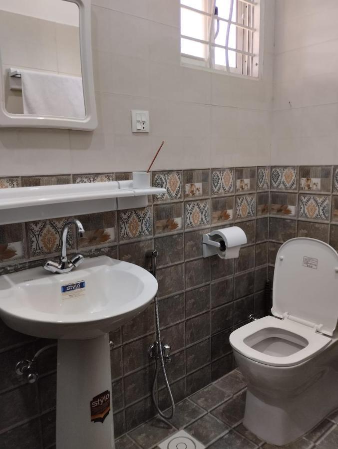 Itl Guesthouse Равалпинди Экстерьер фото